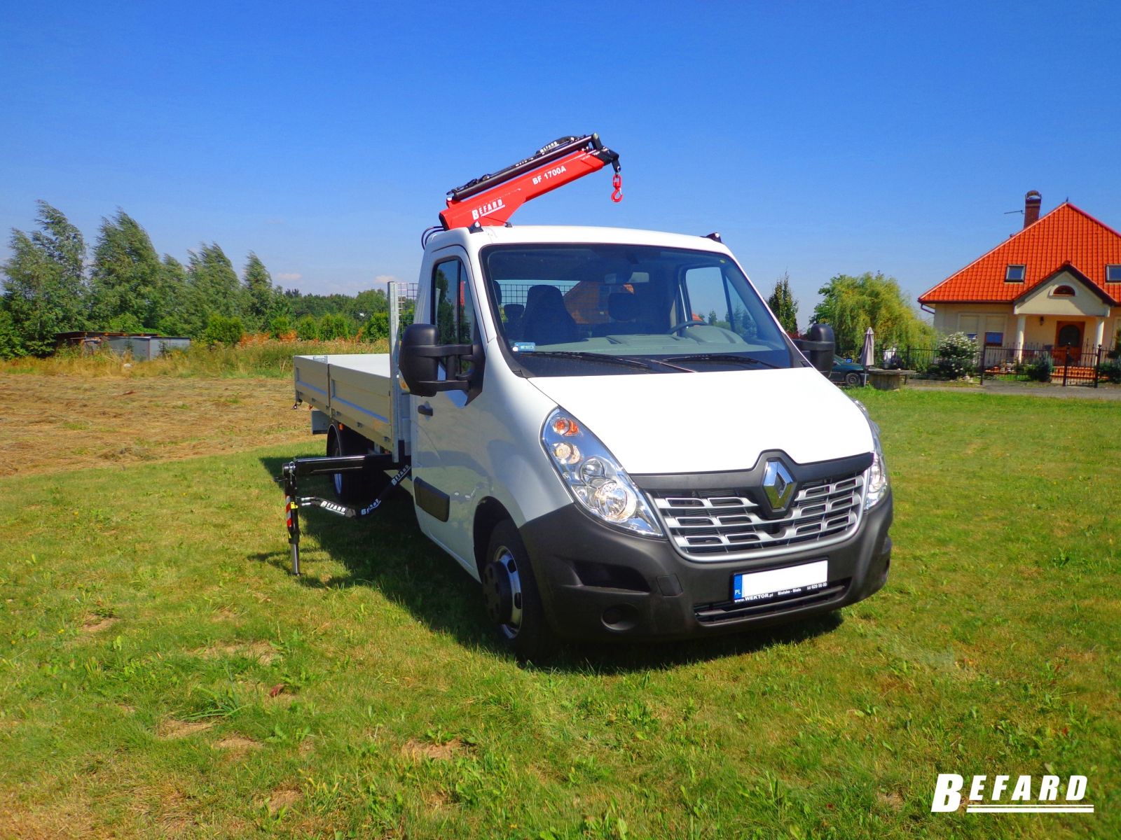 żuraw przeładunkowy na renault master